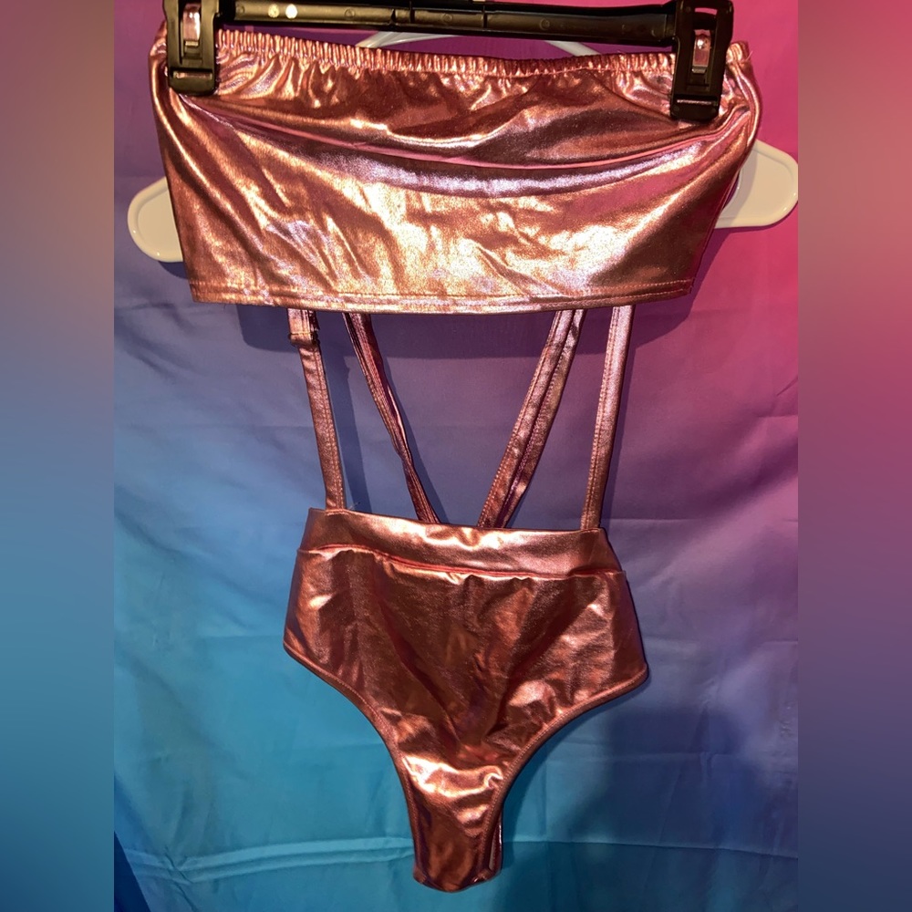 Pink set - Picture 2 of 2
